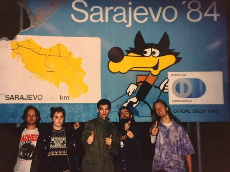 Yugoslavia crossing the border in 1992.jpg