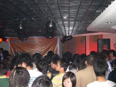08.04.2006 Jef Bifengtang – Xinxiang with Jiushengquan (CH) (2).jpg