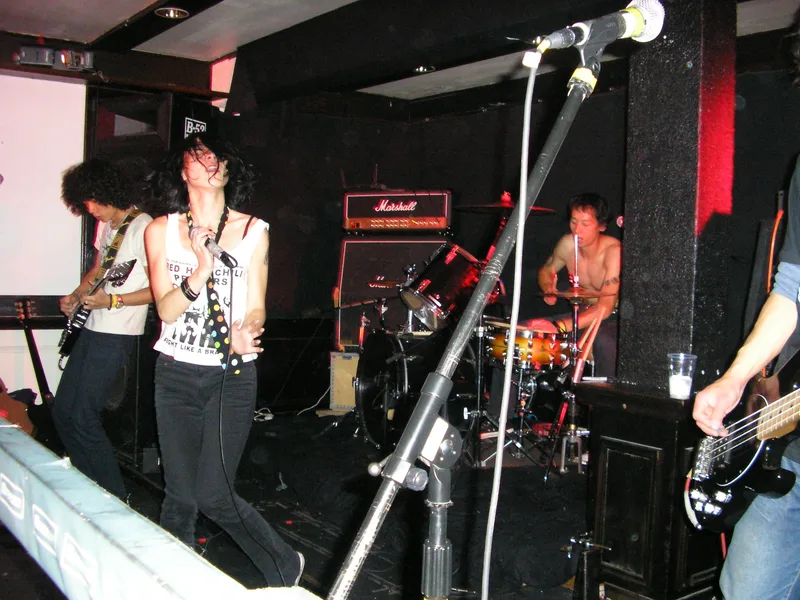 Live at Breeze in Os Norway Friday 19 of August 2005 j.JPG