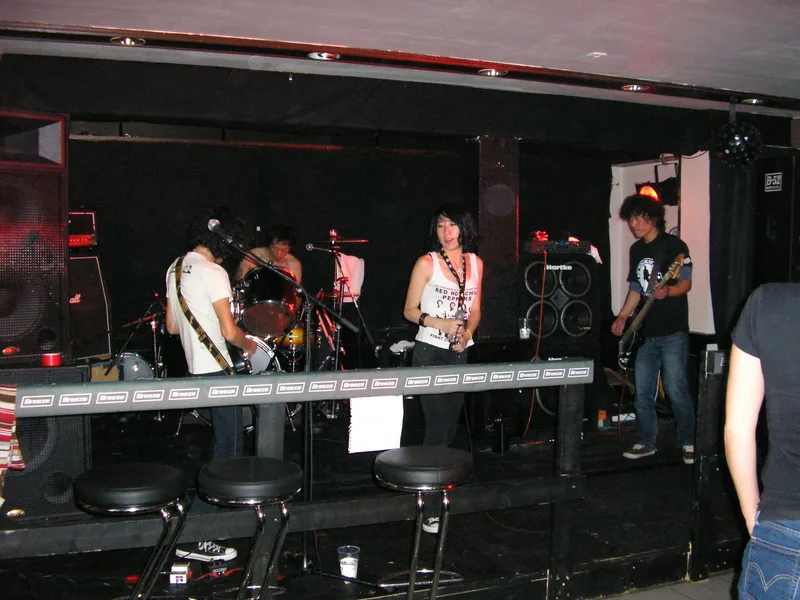 Live at Breeze in Os Norway Friday 19 of August 2005 l.JPG