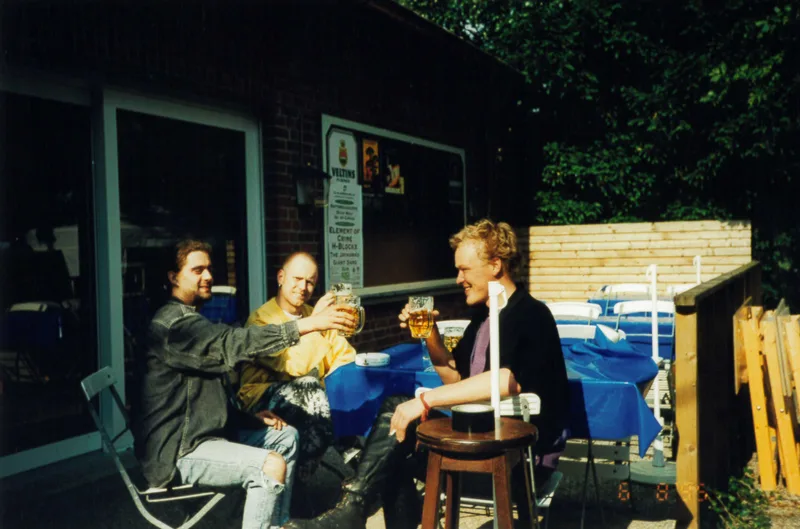 PP Having a beer with Angskar in Bocholt 1995