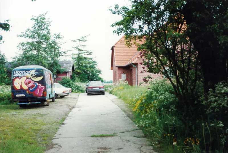 PP Van outside Delta Studio 1995