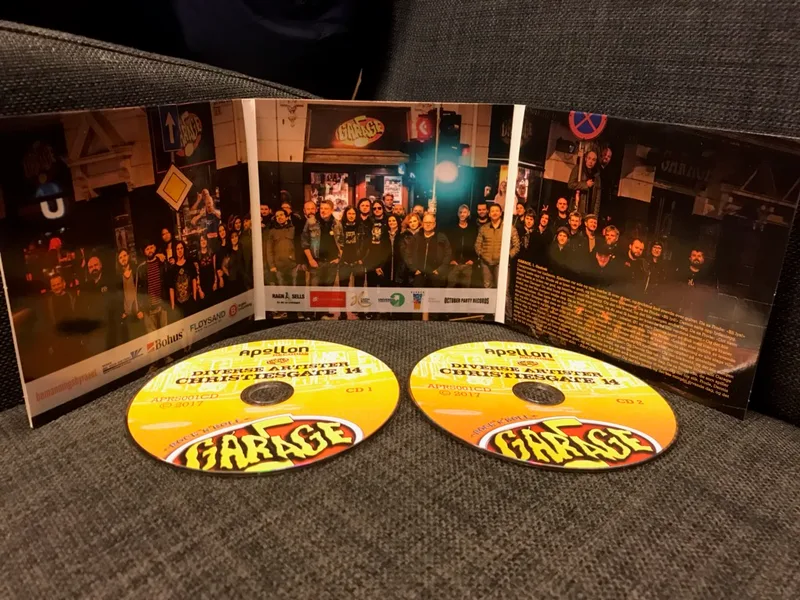 Garage cd.jpg