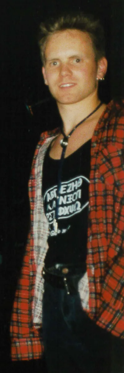 KJell ung