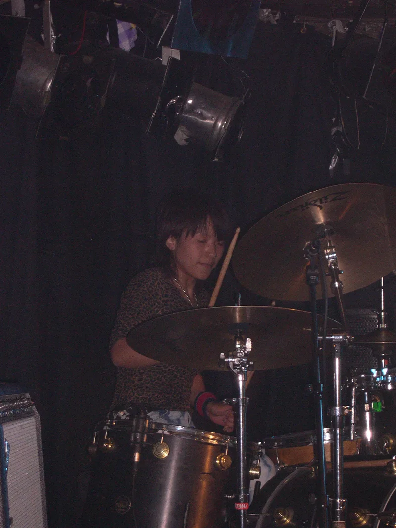 SMZB live at Garage in Bergen Norway on teh 30 of August 2005 dd.jpg