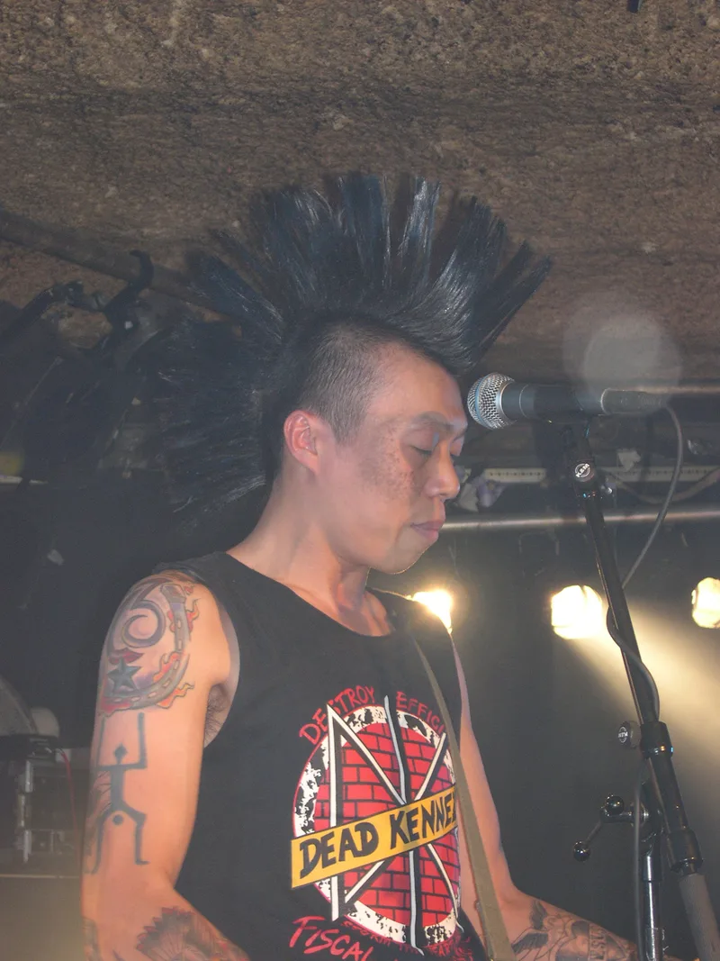 SMZB live at Garage in Bergen Norway on teh 30 of August 2005 h.jpg