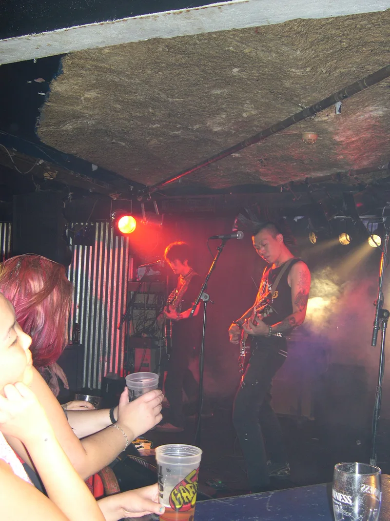 SMZB live at Garage in Bergen Norway on teh 30 of August 2005 nn.jpg