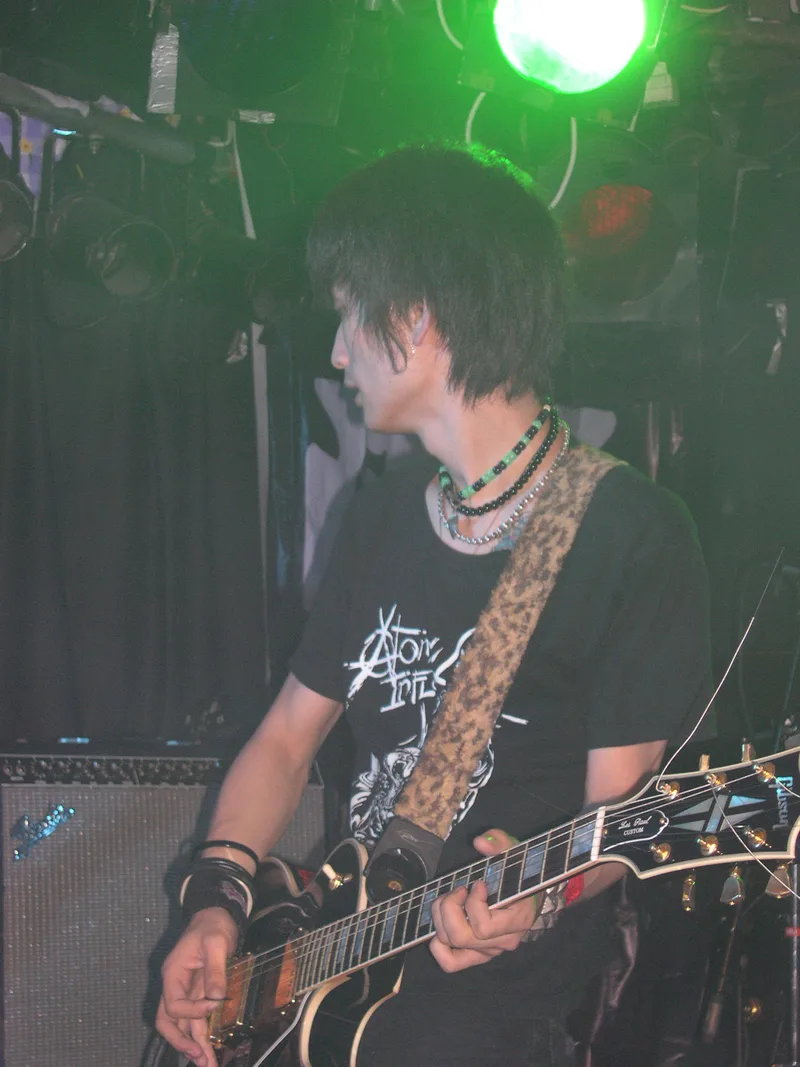 SMZB live at Garage in Bergen Norway on teh 30 of August 2005 o.jpg