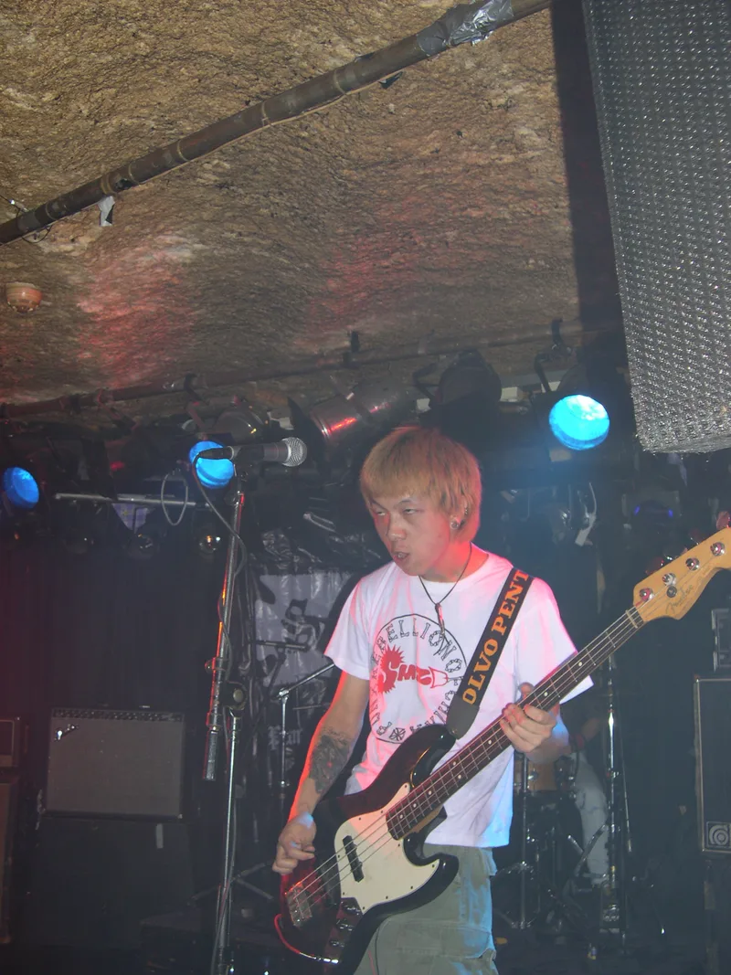 SMZB live at Garage in Bergen Norway on teh 30 of August 2005 rr.jpg