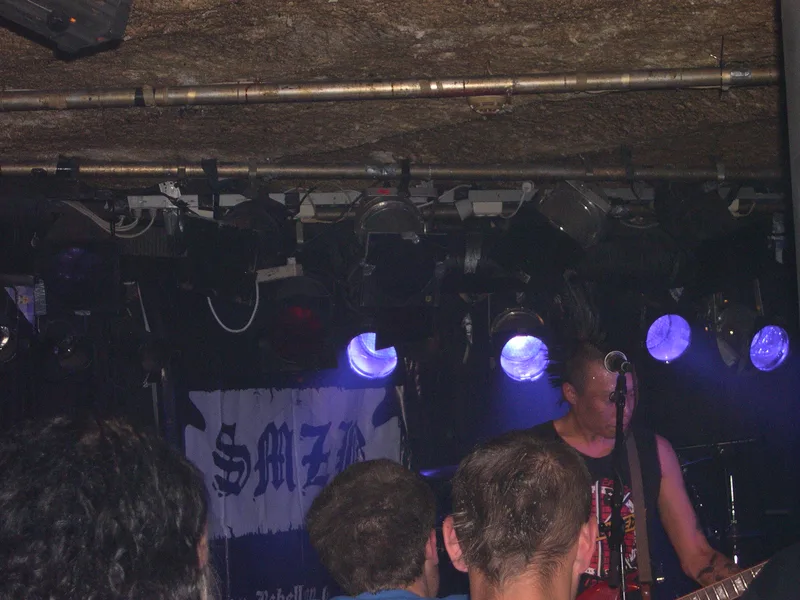 SMZB live at Garage in Bergen Norway on teh 30 of August 2005 yy.JPG