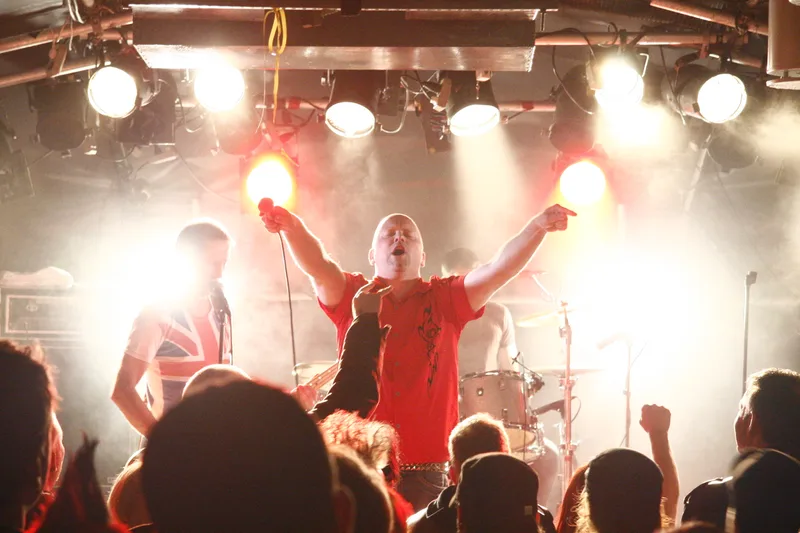Kjell Med Teenage Kicks på Hulen